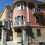La Casa Di Via Defferrari * Noli