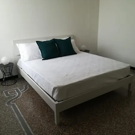 La Casa Di Via Defferrari