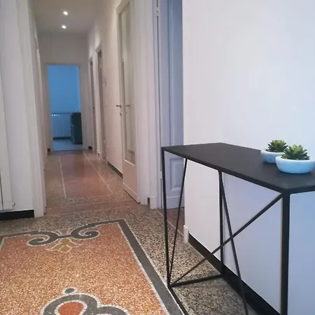 La Casa Di Via Defferrari Apartment *